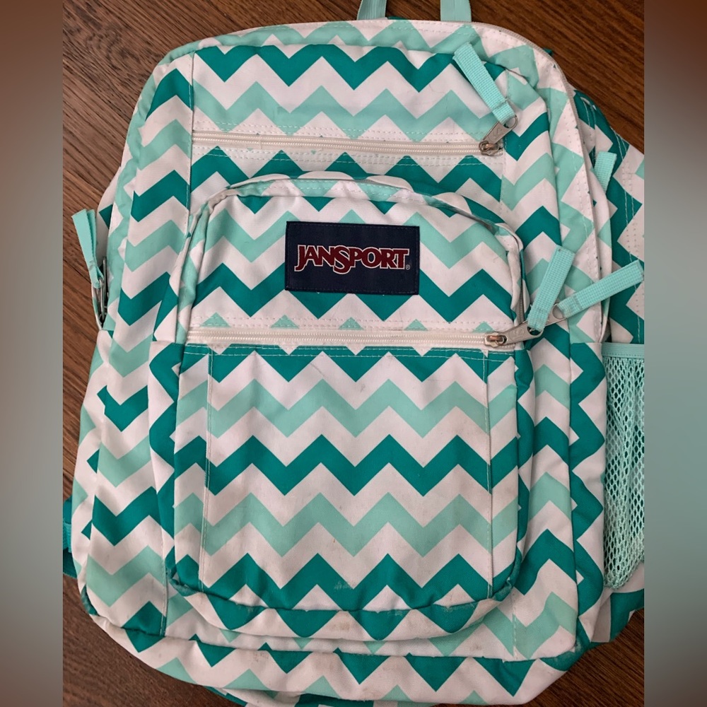 VGUC. Jansport chevron backpack.